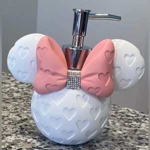 Disney Minnie Mouse Soap Dispenser White Heart Printed